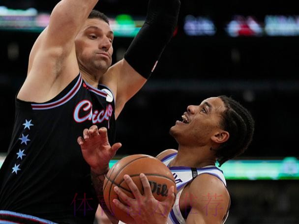 29年来NBA最狂板凳匪徒诞生,爵士小将单场轰43分写神纪录 29年来NBA最狂板凳匪徒诞生,爵士小将单场轰43分写神纪录